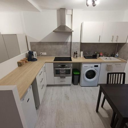 T3 Cosy Climatise, Intra-Muros Avignon Bagian luar foto